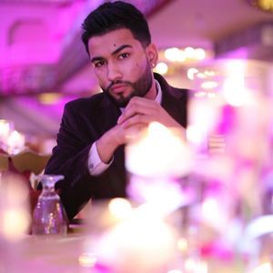 Meet your Posher, Deval